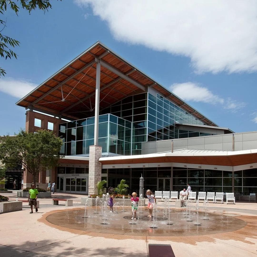 North Lake Mall - Coming Soon!